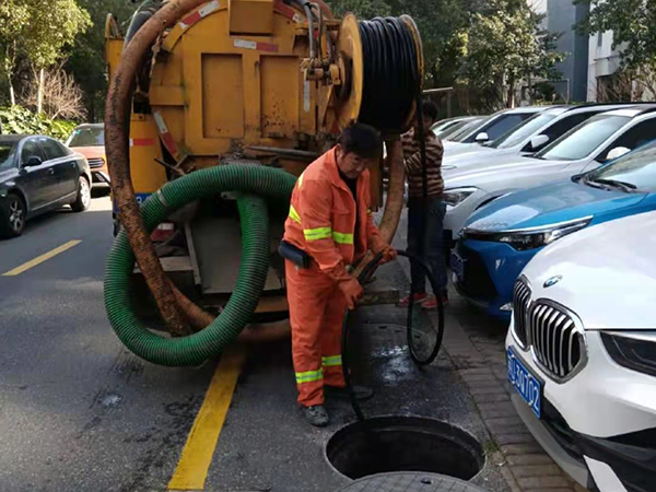 江达排污管道清淤